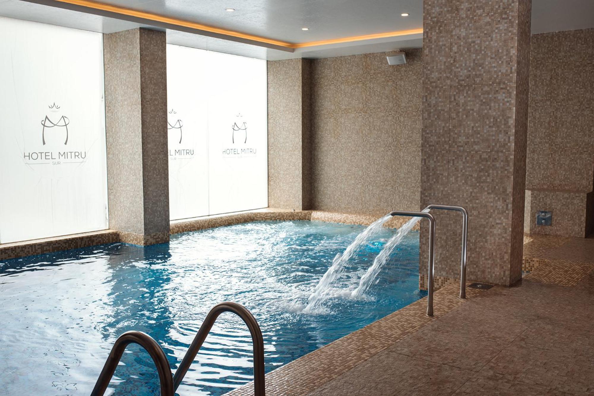 לה פאז Hotel Mitru Sur מראה חיצוני תמונה