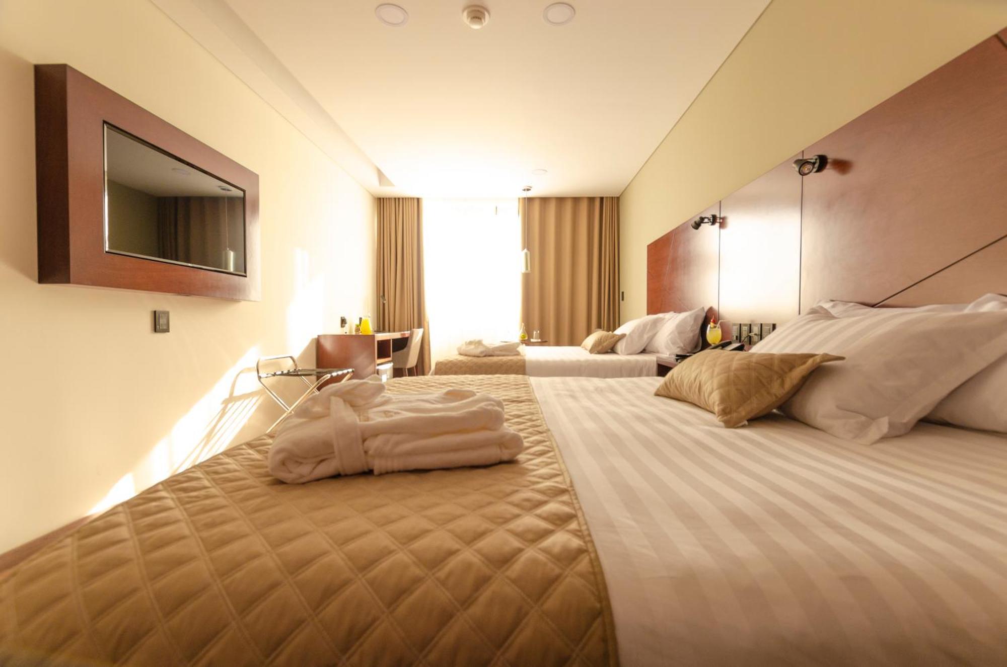 לה פאז Hotel Mitru Sur מראה חיצוני תמונה