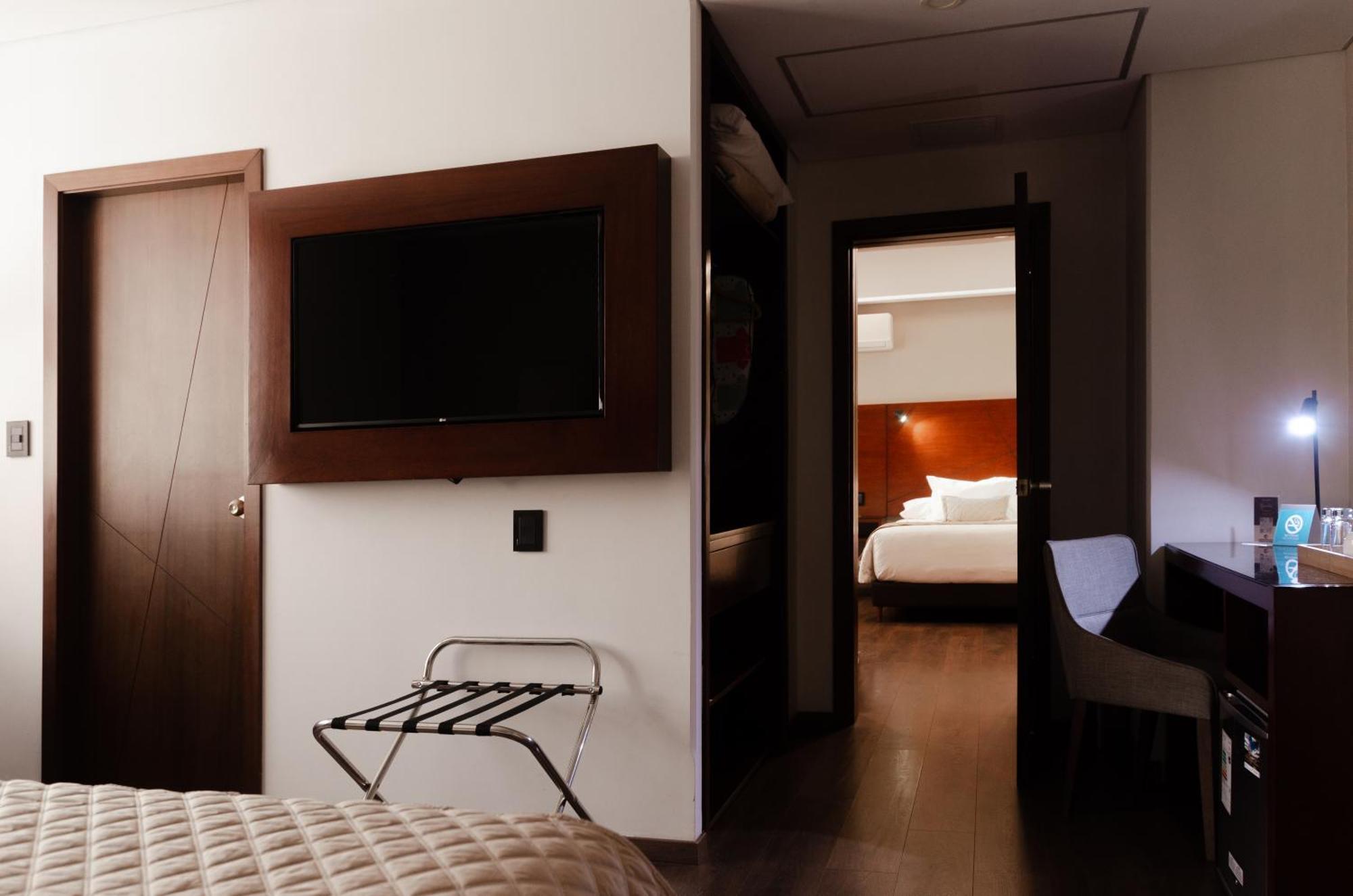 לה פאז Hotel Mitru Sur מראה חיצוני תמונה